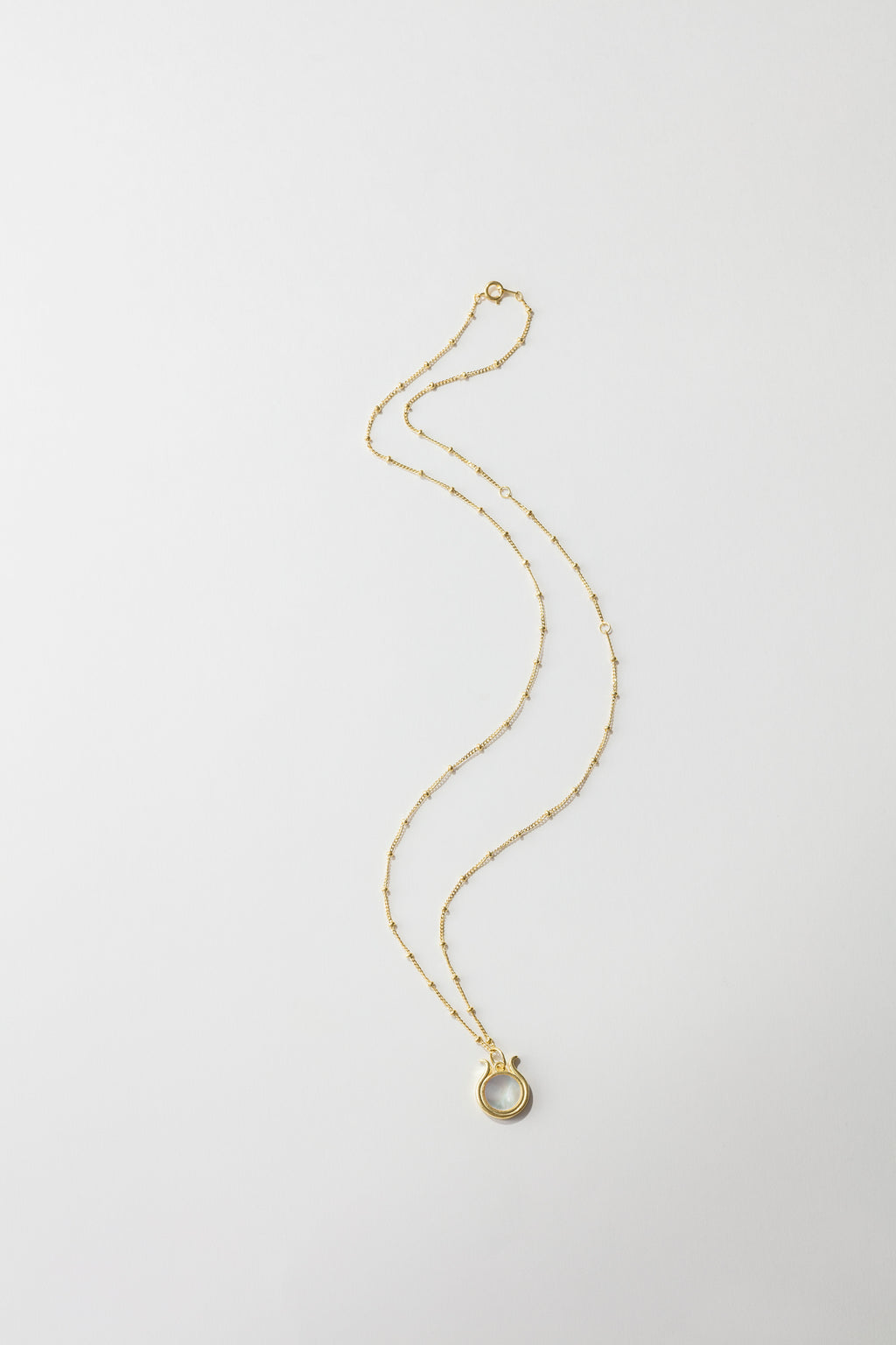 【rn】 Hathor 《White Mother of Pearl 》
