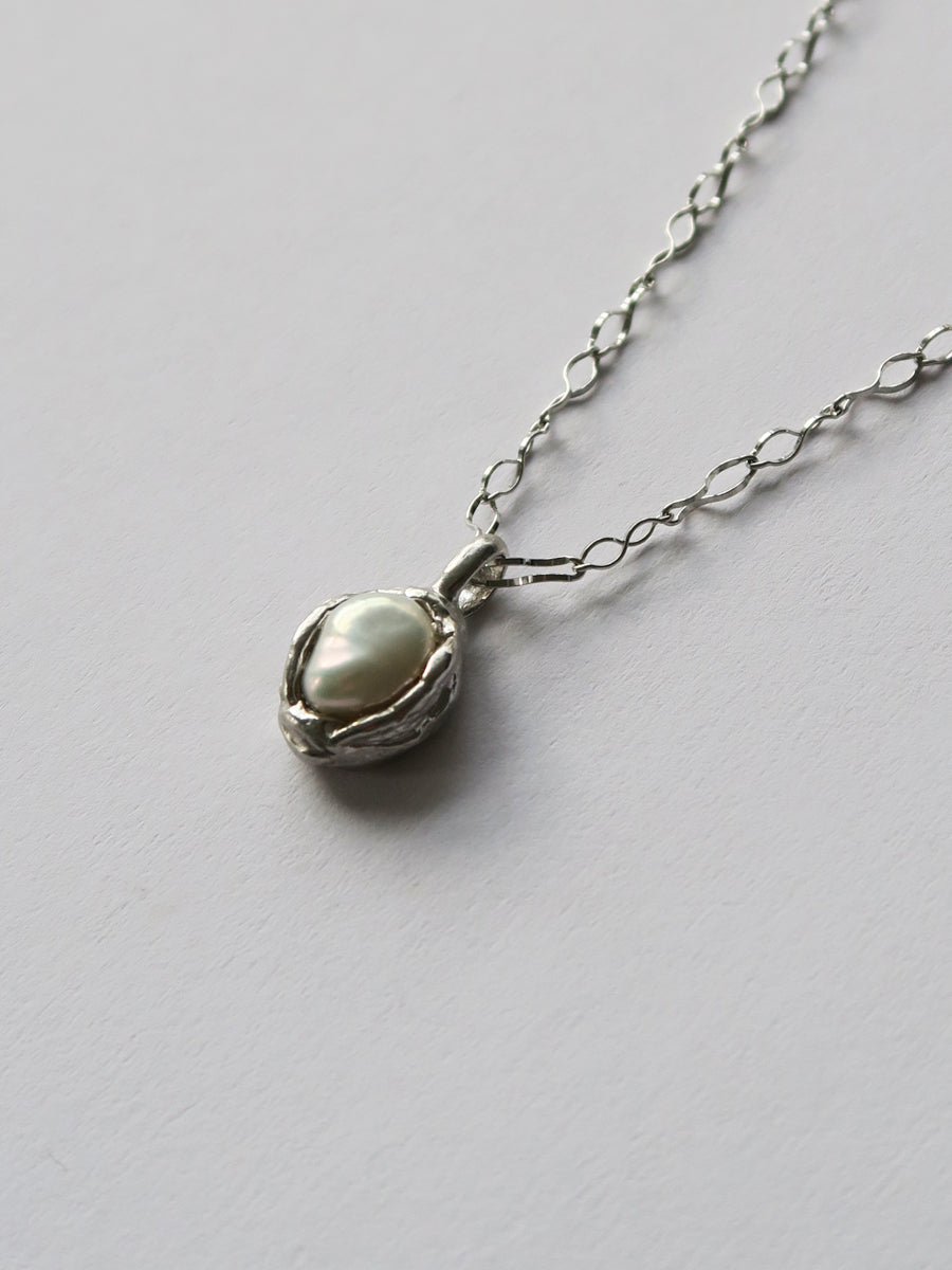 The World Is My Oyster 《Necklace》（Pearl） Silver